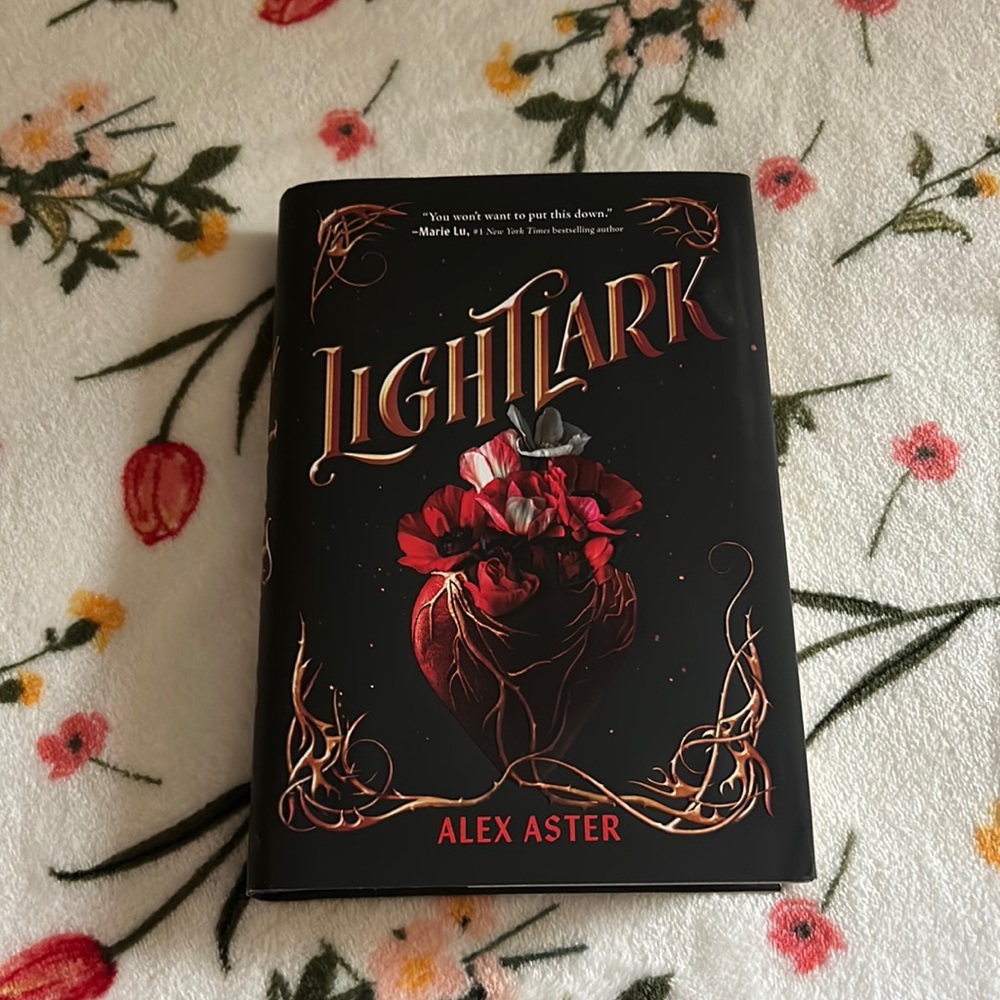 Lightlark by Alex Aster